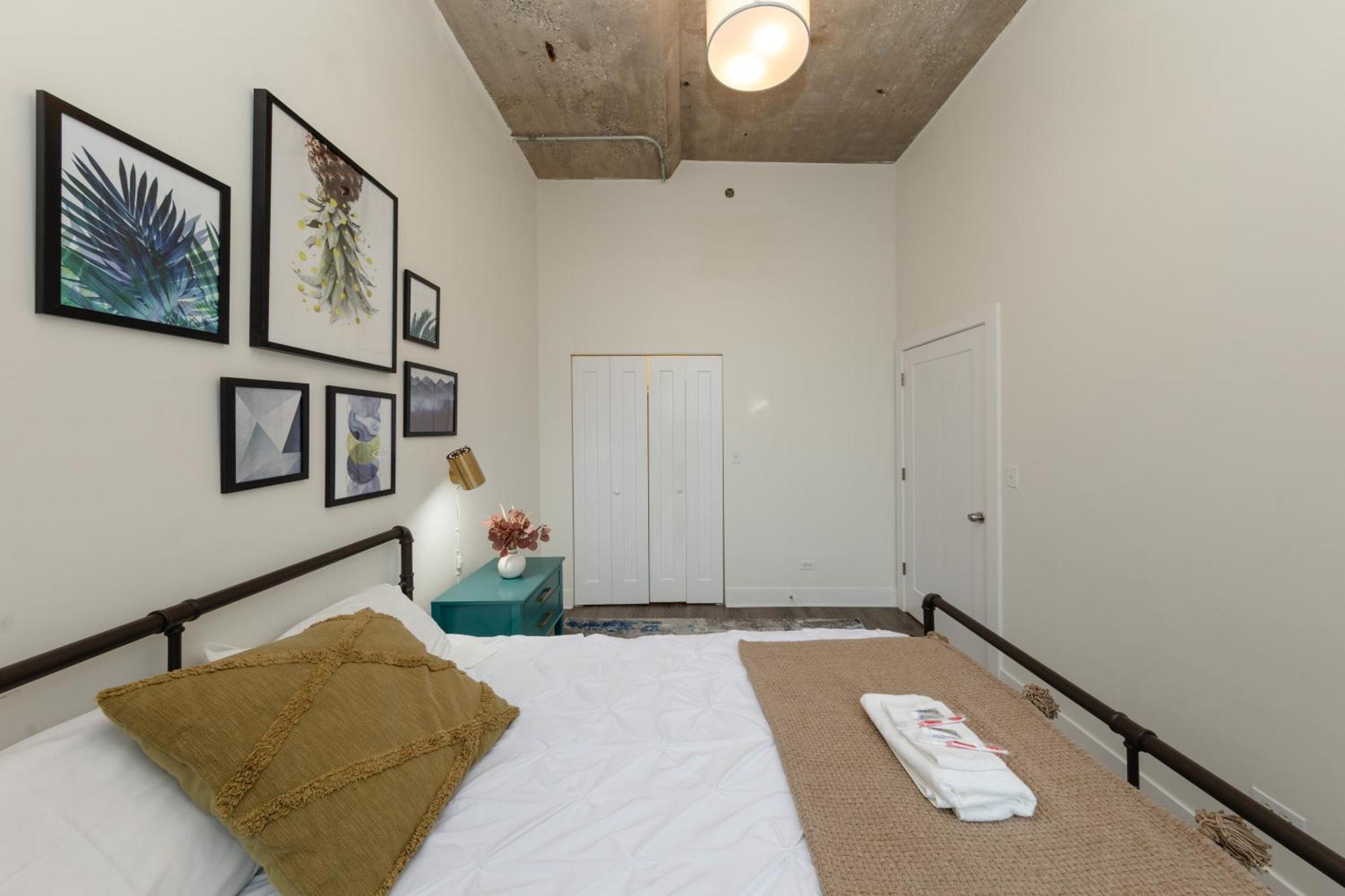 Family Friendly 2Br South Loop Suite With Optional Parking And Gym Access Sleeps Up To 8 Near Mccormick Place And Soldier Field Чикаго Екстериор снимка
