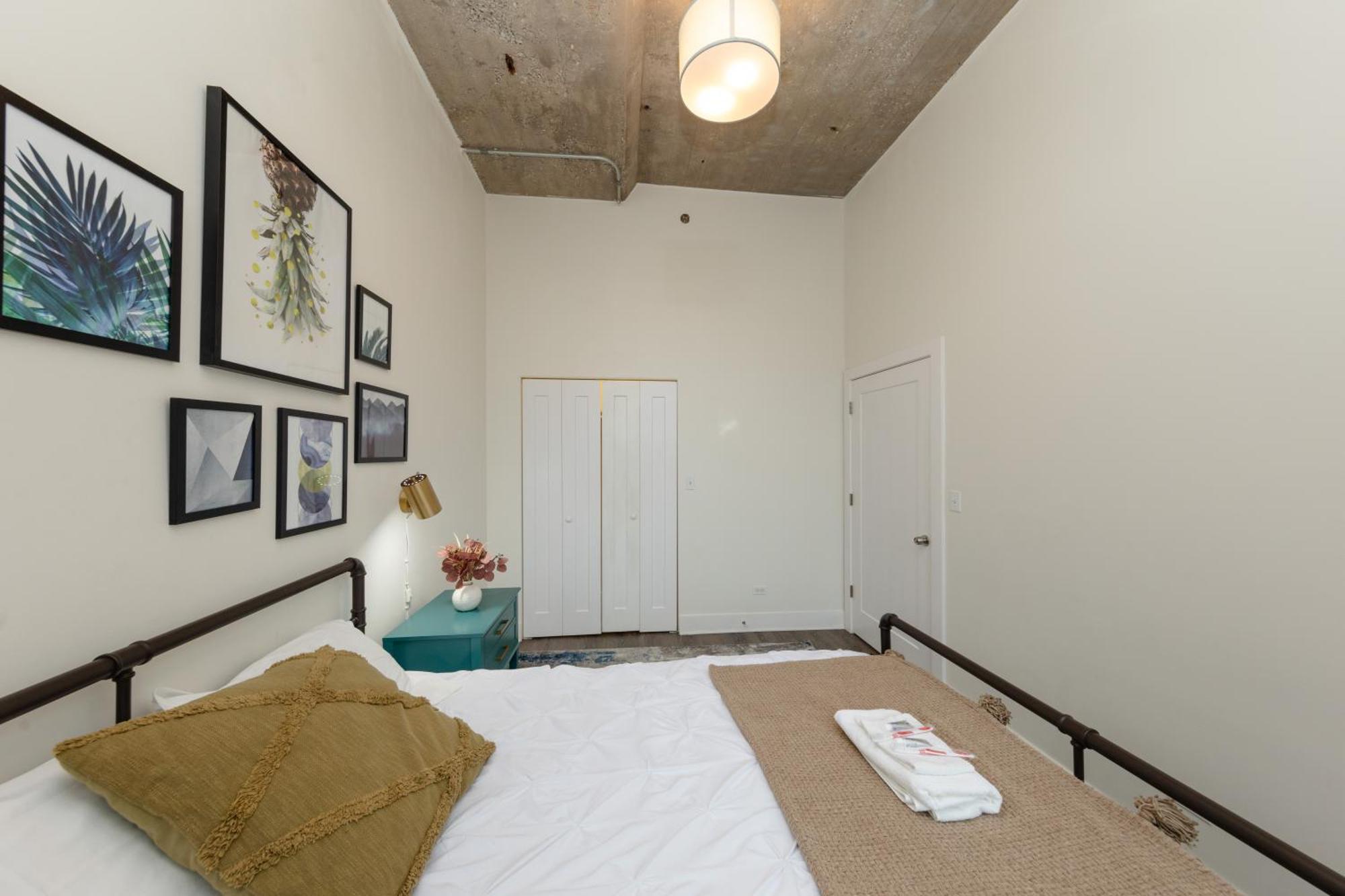 Family Friendly 2Br South Loop Suite With Optional Parking And Gym Access Sleeps Up To 8 Near Mccormick Place And Soldier Field Чикаго Екстериор снимка